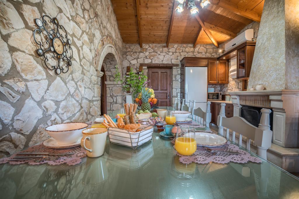 Villa Tramonto With Private Heated Pool, By Zantewize Volímai Exterior photo