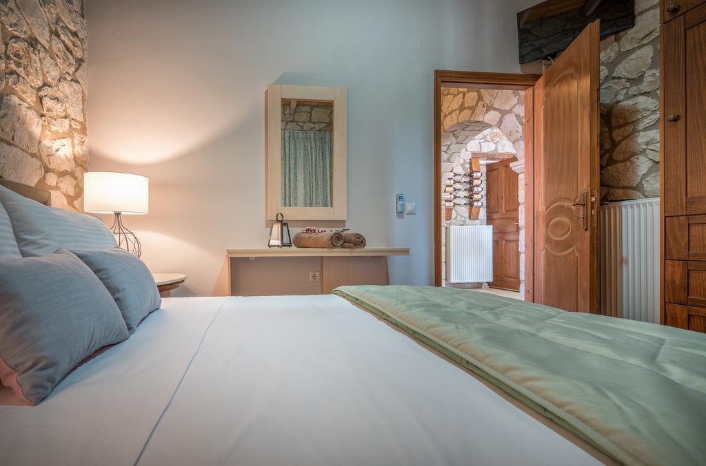Villa Tramonto With Private Heated Pool, By Zantewize Volímai Exterior photo